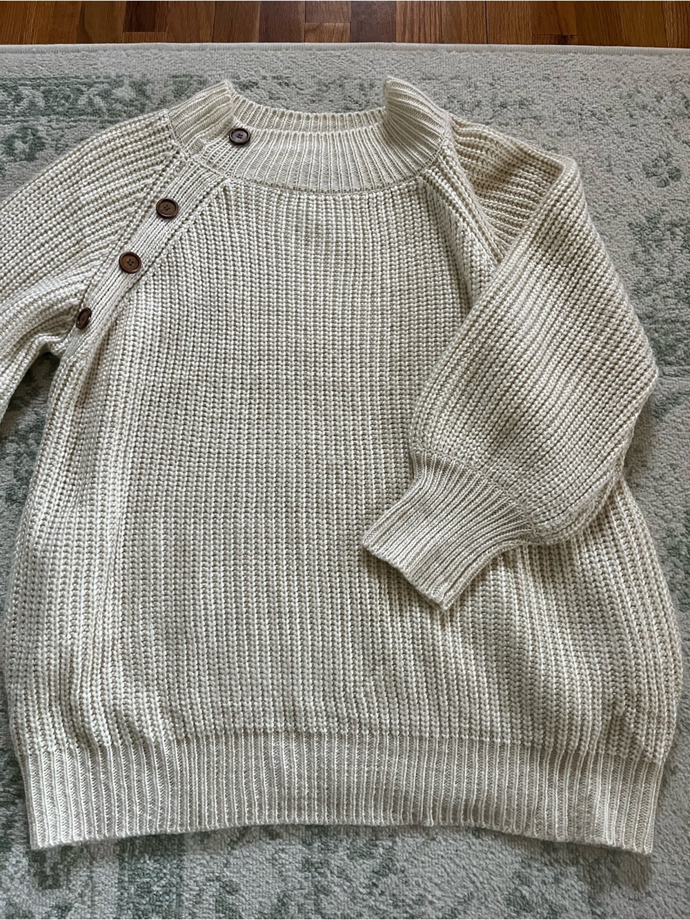 DAVI & DANI Cream Button-Shoulder Ribbed Crewneck Sweater